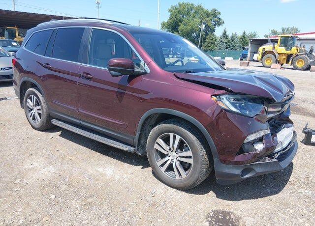 2017 HONDA Pilot