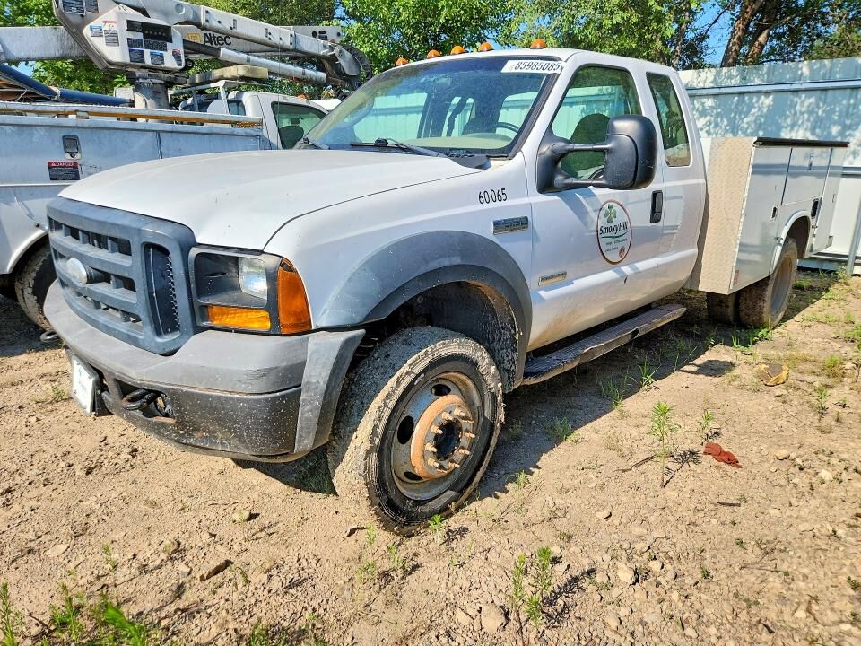 2006 FORD F-550