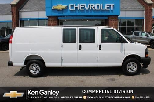 2026 CHEVROLET Express