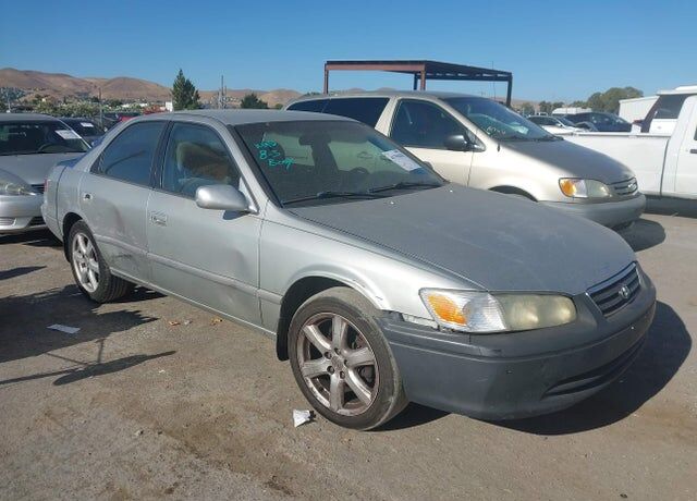 2000 TOYOTA Camry