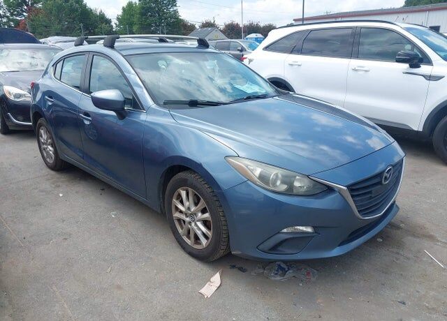 2016 MAZDA Mazda3