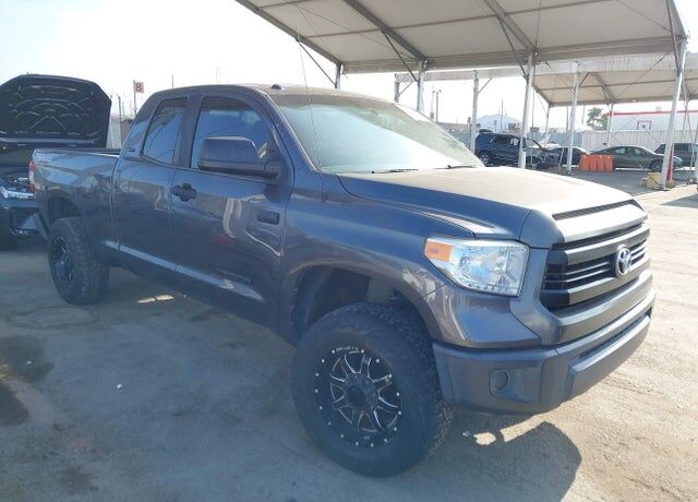 2015 TOYOTA Tundra