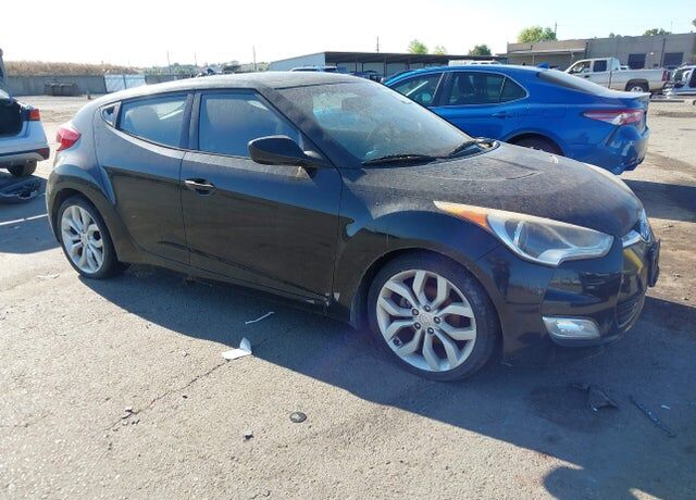 2012 HYUNDAI Veloster