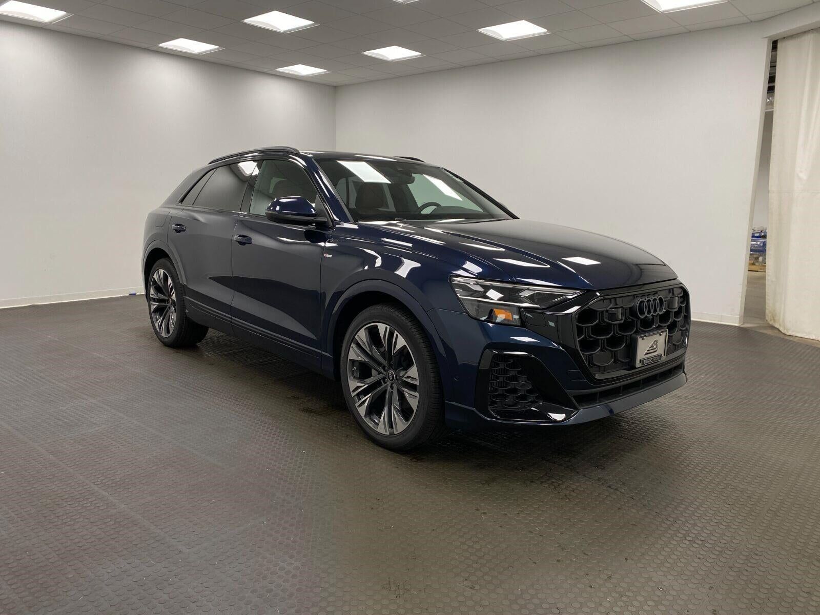 2026 AUDI Q8