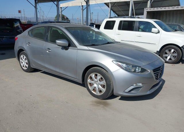 2015 MAZDA Mazda3