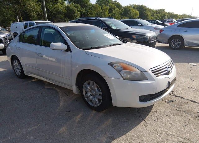 2009 NISSAN Altima