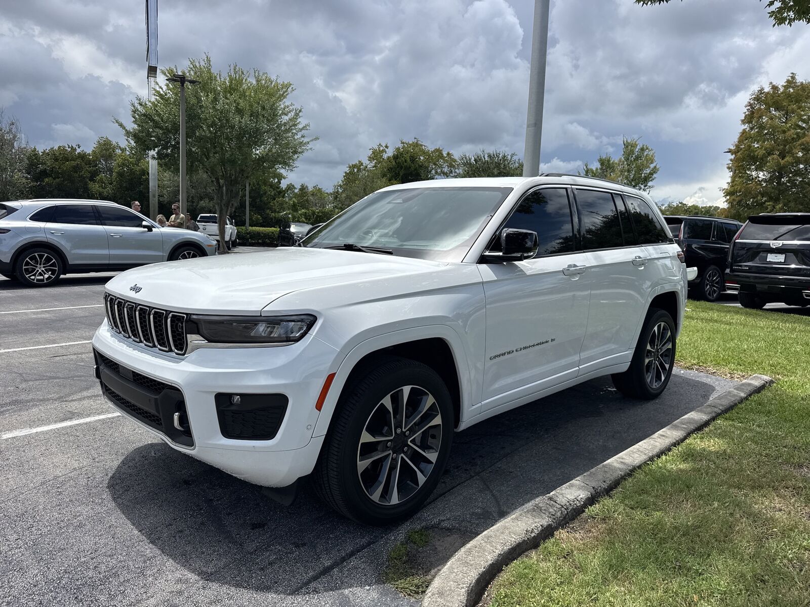 2023 JEEP Grand Cherokee