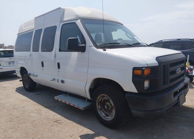 2014 FORD E-150