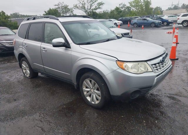 2012 SUBARU Forester