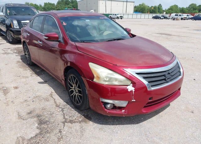 2013 NISSAN Altima