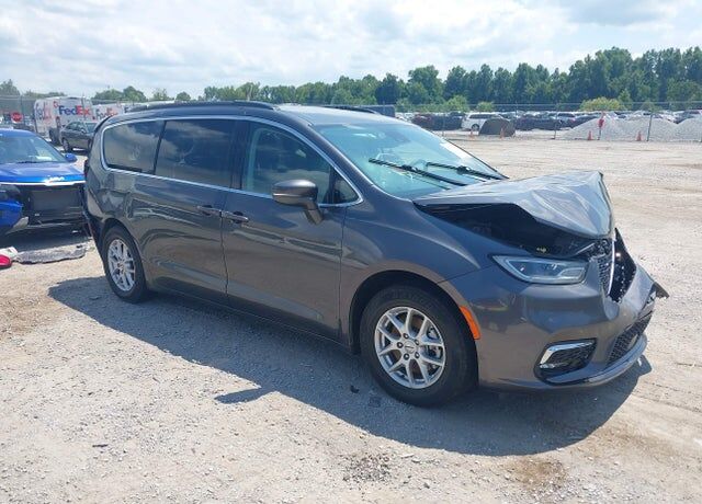 2022 CHRYSLER Pacifica
