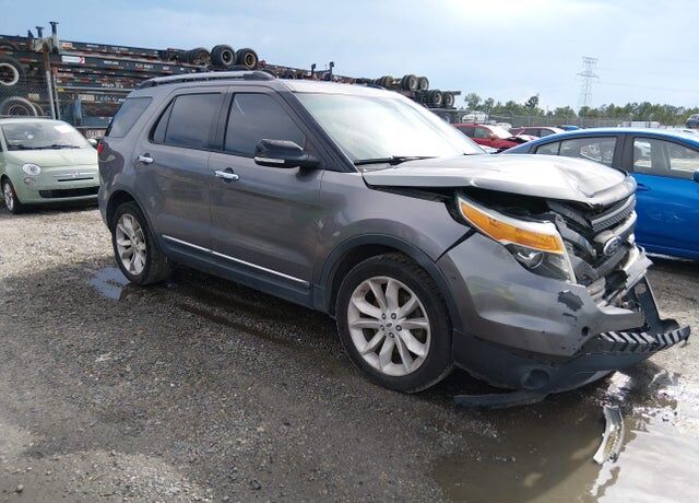 2014 FORD Explorer
