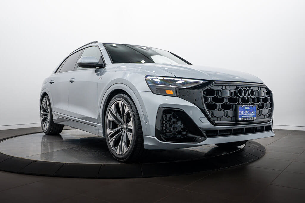 2026 AUDI Q8