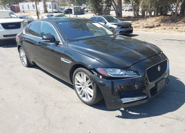 2016 JAGUAR XF