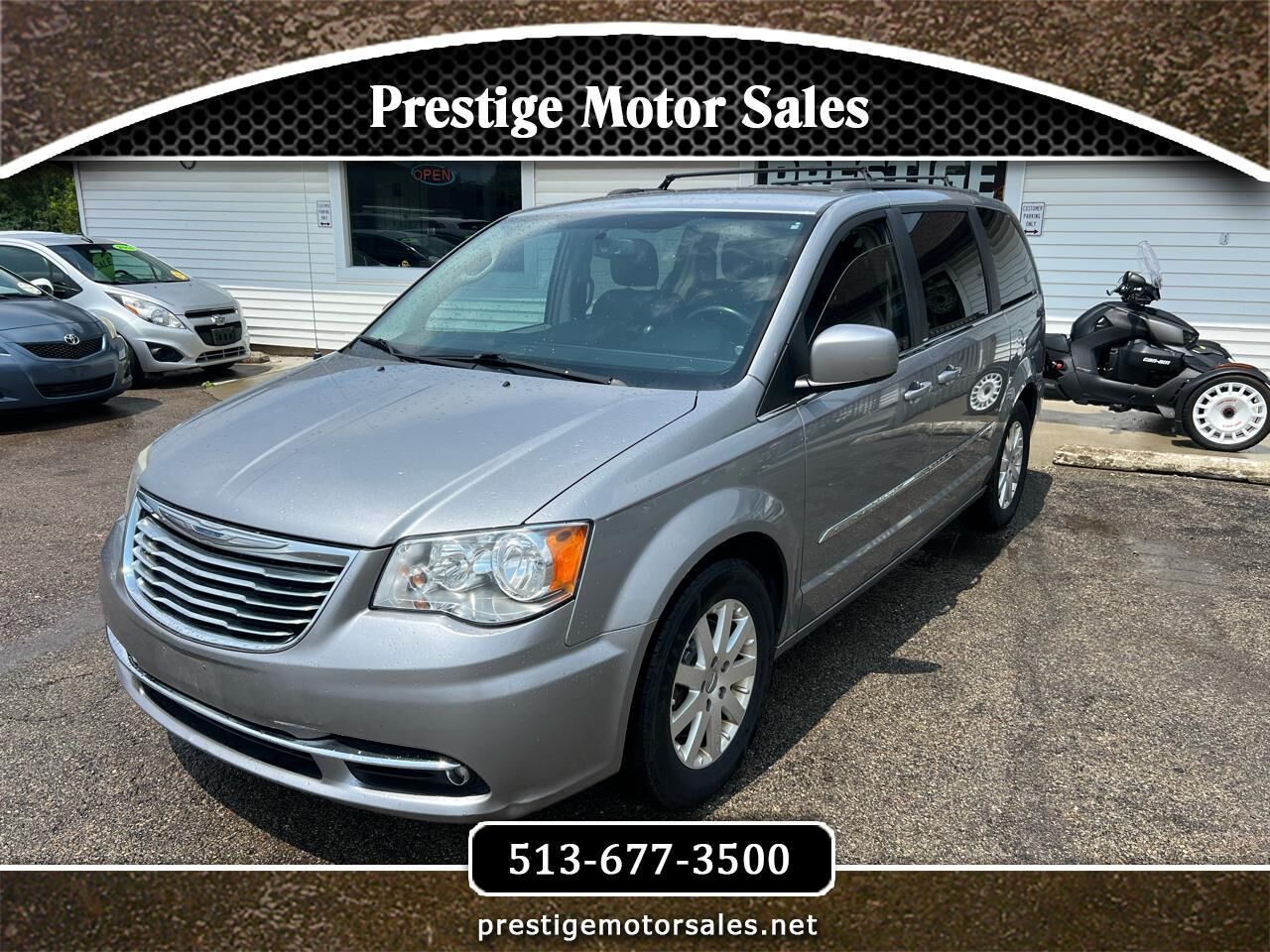 2014 CHRYSLER Town and Country