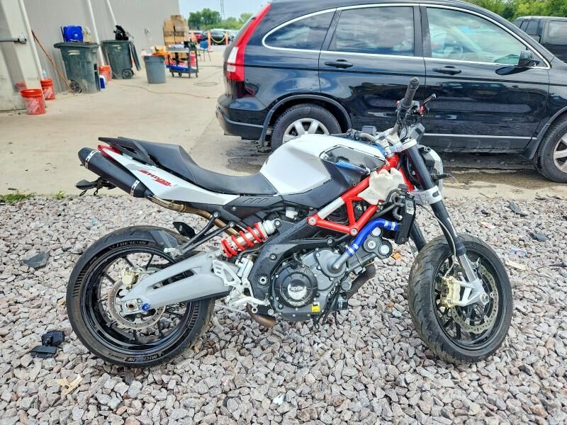 2013 APRILIA Shiver 750