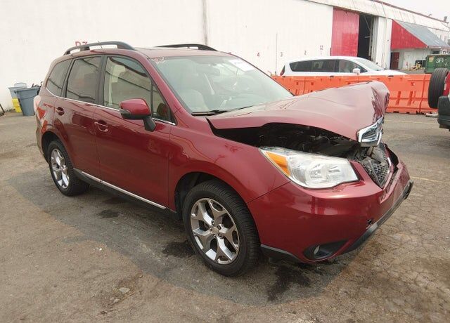 2015 SUBARU Forester