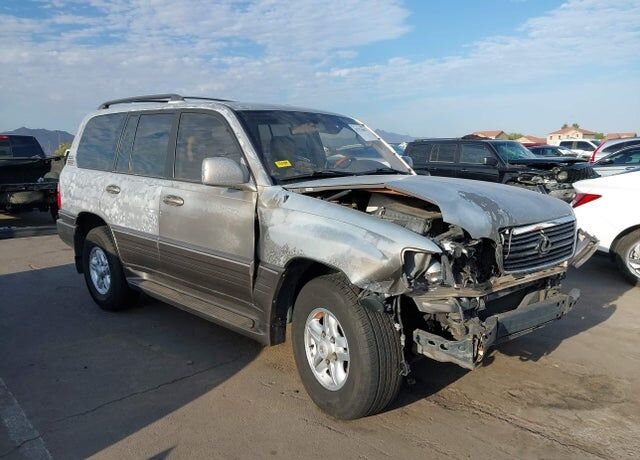 2000 LEXUS LX