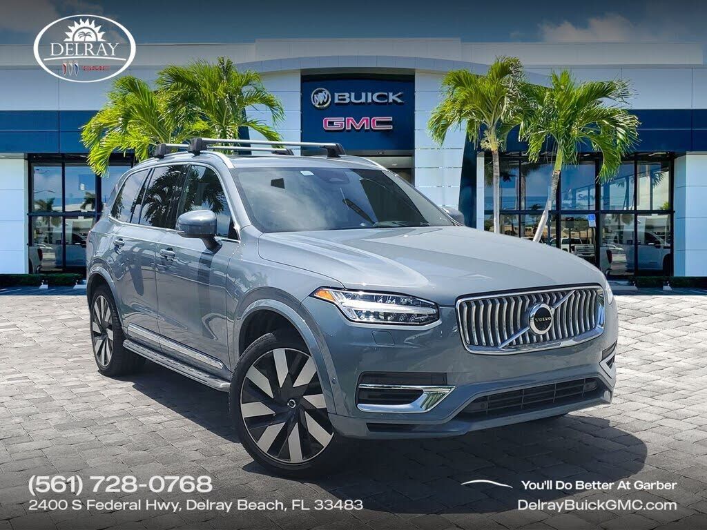 2023 VOLVO XC90
