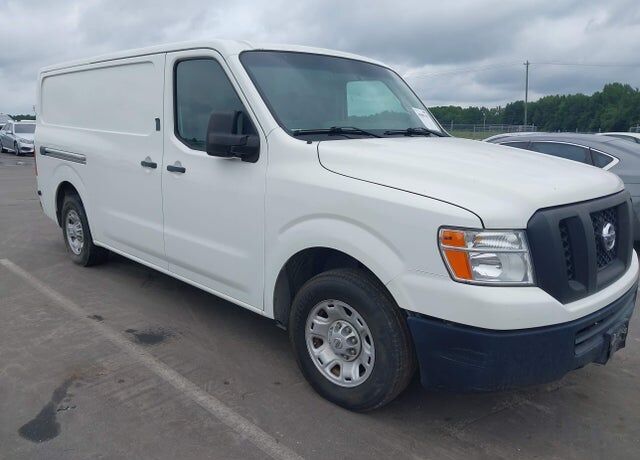 2018 NISSAN NV