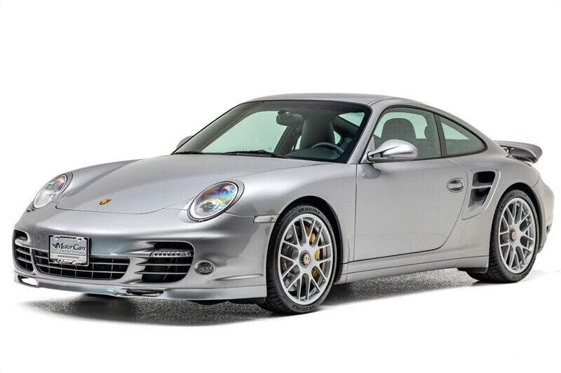 2011 PORSCHE 911