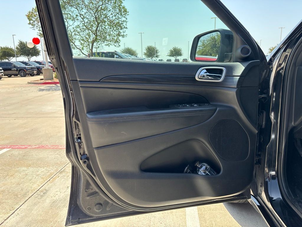 2022 JEEP Grand Cherokee