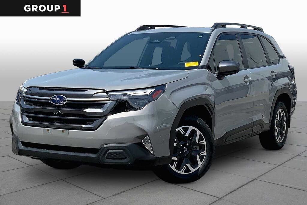 2025 SUBARU Forester