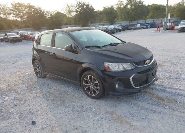 2017 CHEVROLET Sonic