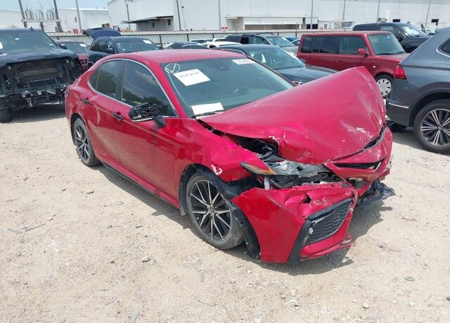 2023 TOYOTA Camry
