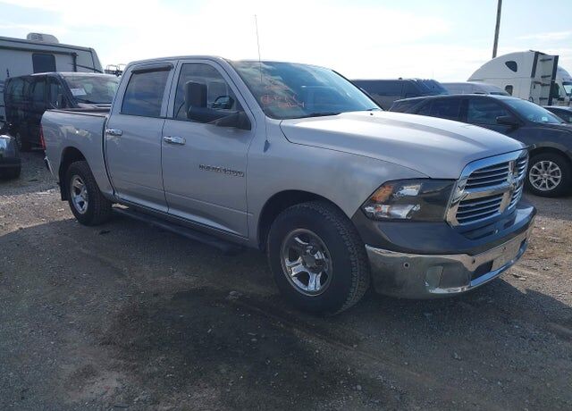 2011 DODGE Ram