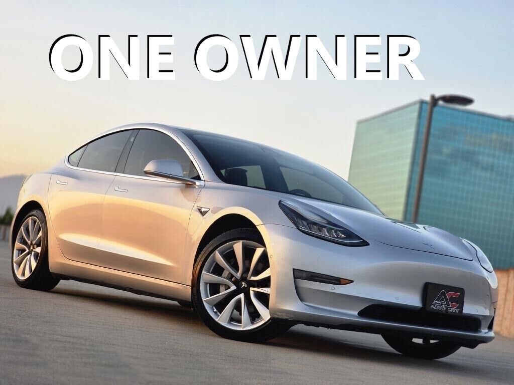 2018 TESLA Model 3
