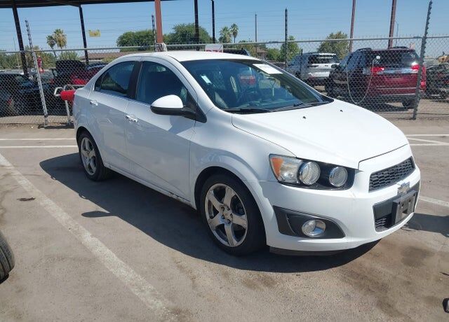 2012 CHEVROLET Sonic