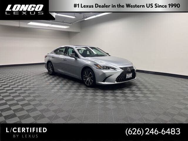 2025 LEXUS ES