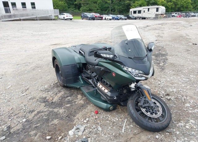 2024 HONDA GOLDWING
