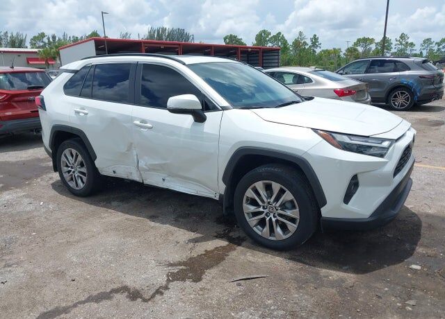 2024 TOYOTA RAV4