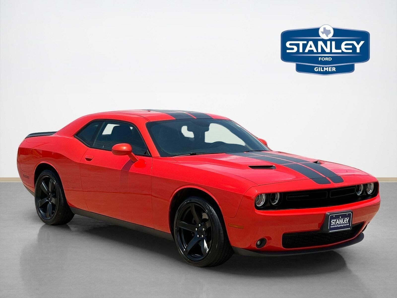 2017 DODGE Challenger
