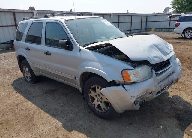 2004 FORD Escape