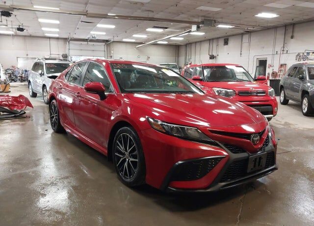 2024 TOYOTA Camry