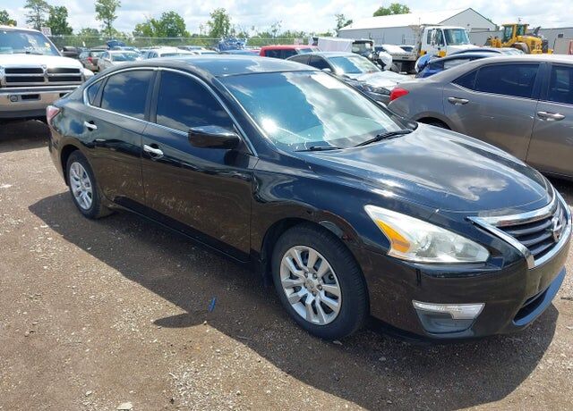 2015 NISSAN Altima