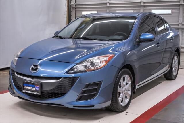 2010 MAZDA Mazda3
