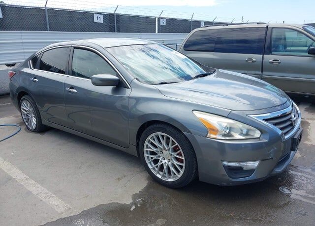 2014 NISSAN Altima