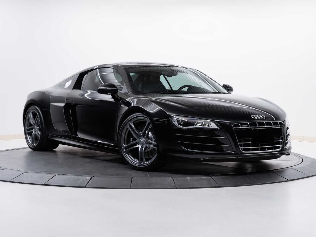 2012 AUDI R8
