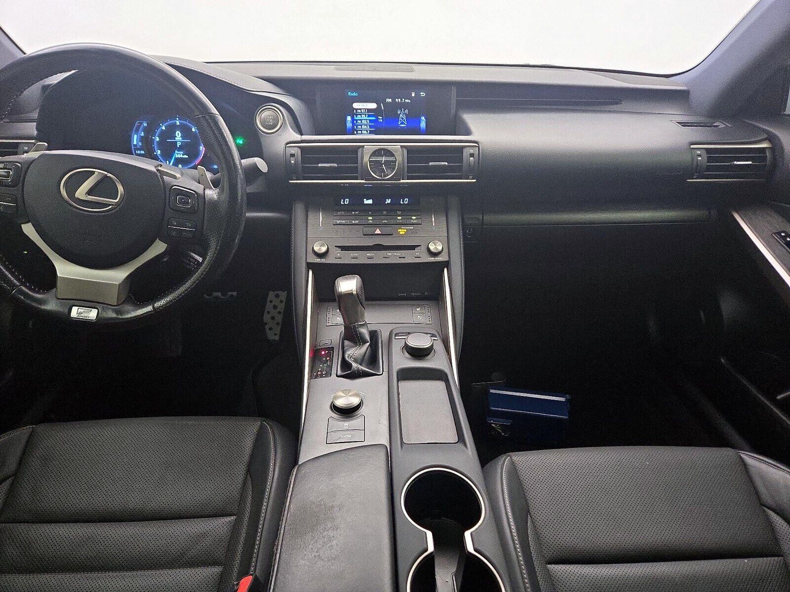 2020 LEXUS IS