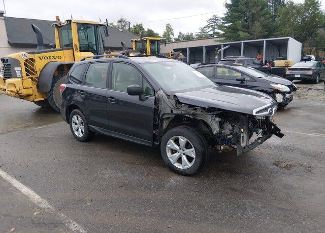 2016 SUBARU Forester