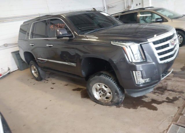2016 CADILLAC Escalade