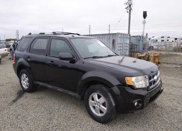 2011 FORD Escape