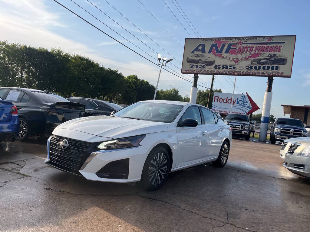 2025 NISSAN Altima