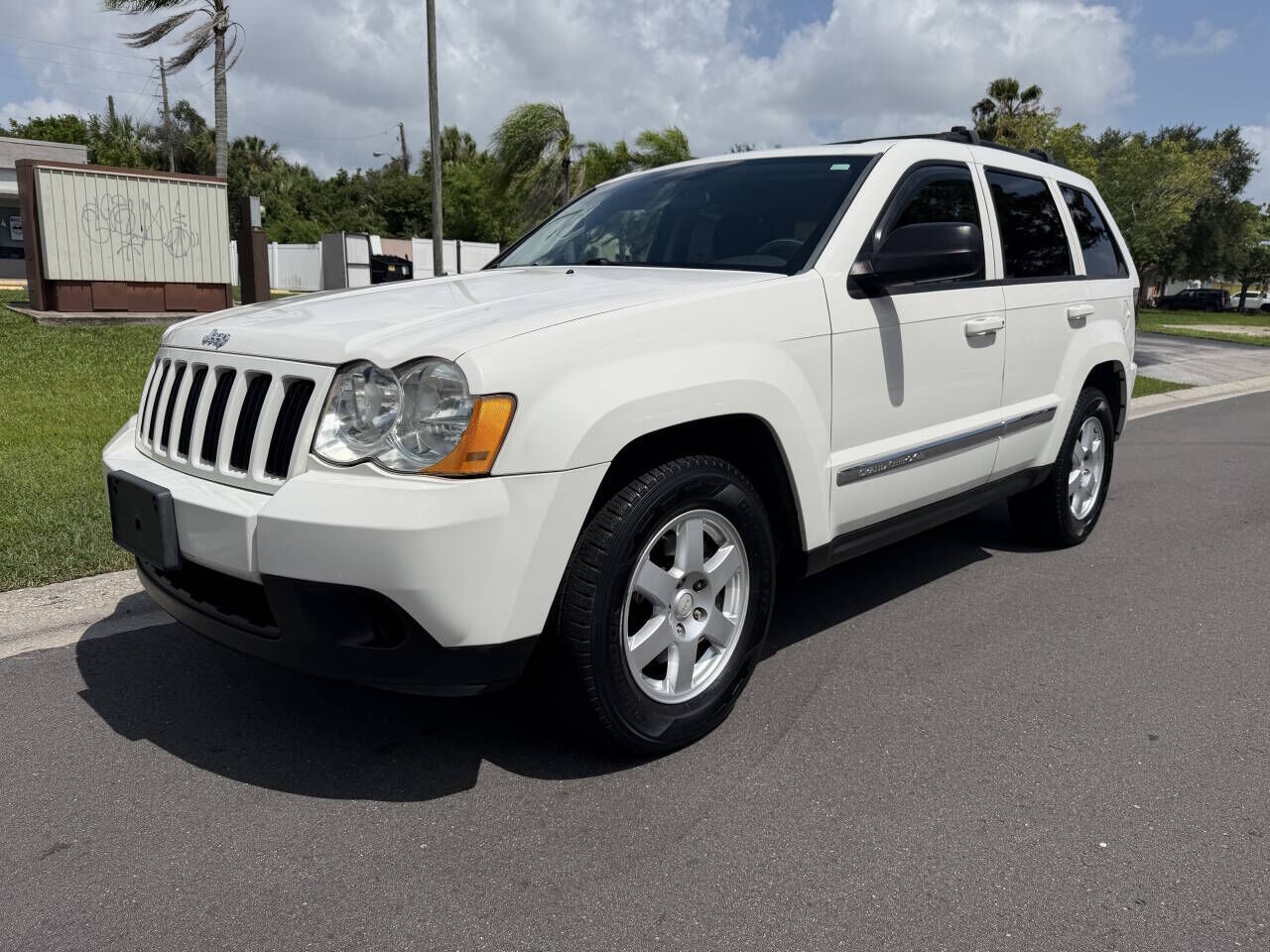 2010 JEEP Grand Cherokee