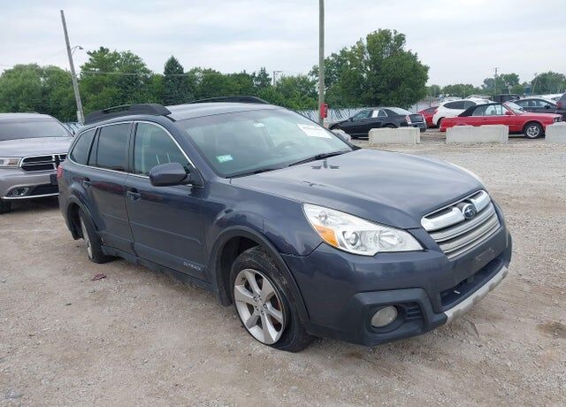 2014 SUBARU Outback