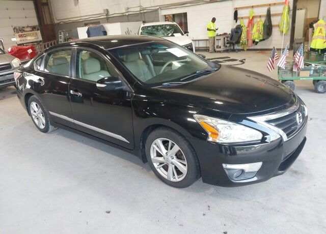 2014 NISSAN Altima